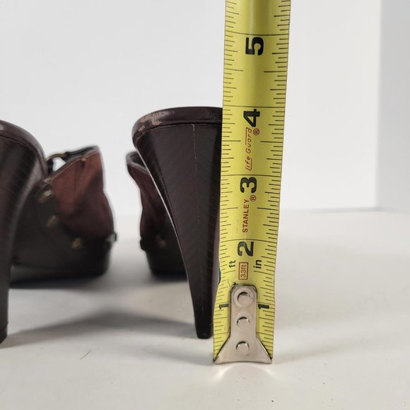 Cole Haan Brown Suede Studded Metal Details Mules Clogs Heels Women Size 8.5 - Picture 8 of 11